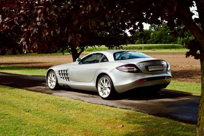 2004 Mercedes - Benz SLR McLaren