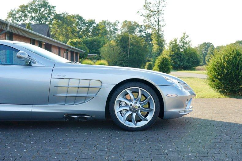 2005 Mercedes - Benz SLR McLaren