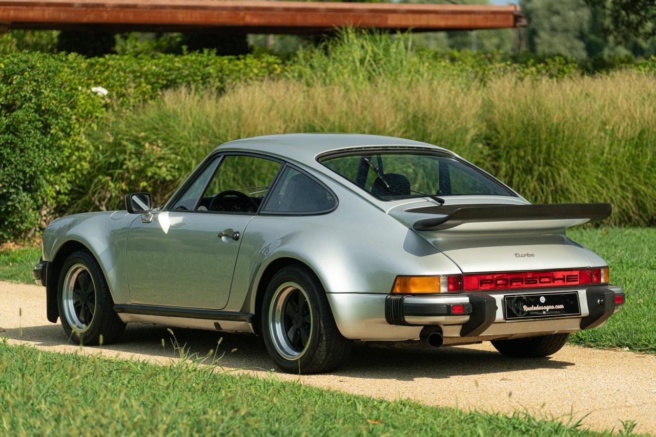 1975 Porsche PORSCHE 930 (911) 3.0 TURBO