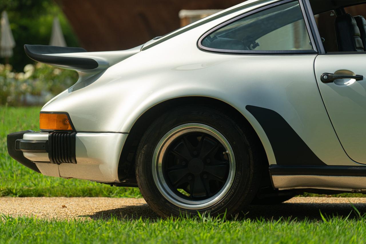 1975 Porsche PORSCHE 930 (911) 3.0 TURBO