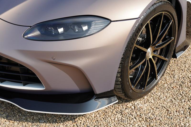 2023 Aston Martin V12 Vantage Roadster #74