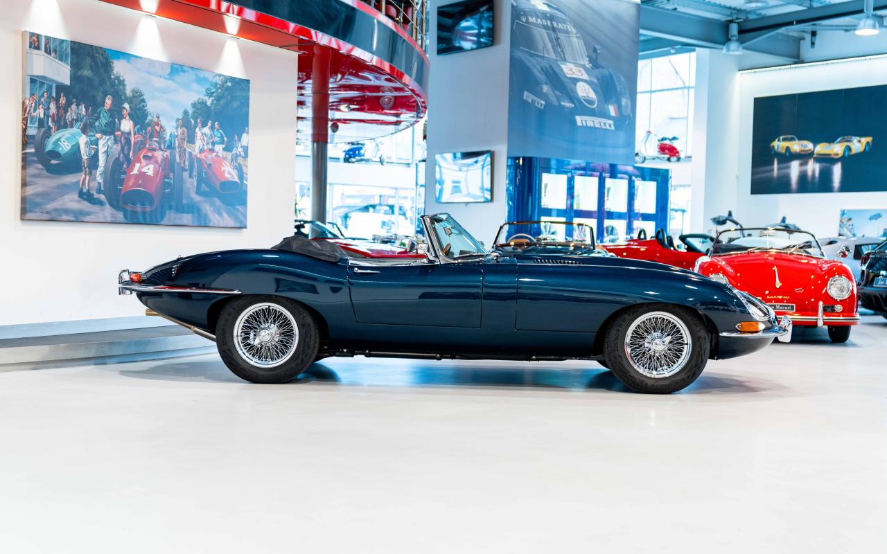 1965 Jaguar E-Type Series 1 Roadster