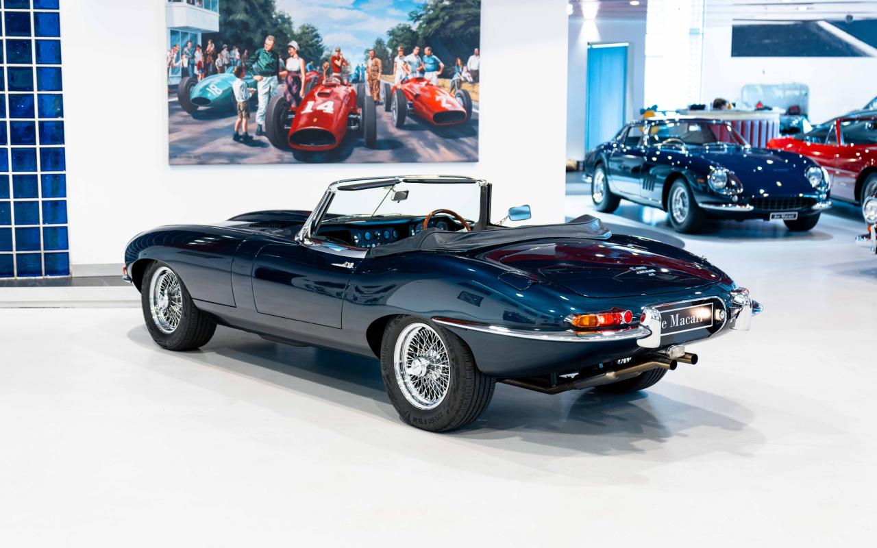 1965 Jaguar E-Type Series 1 Roadster