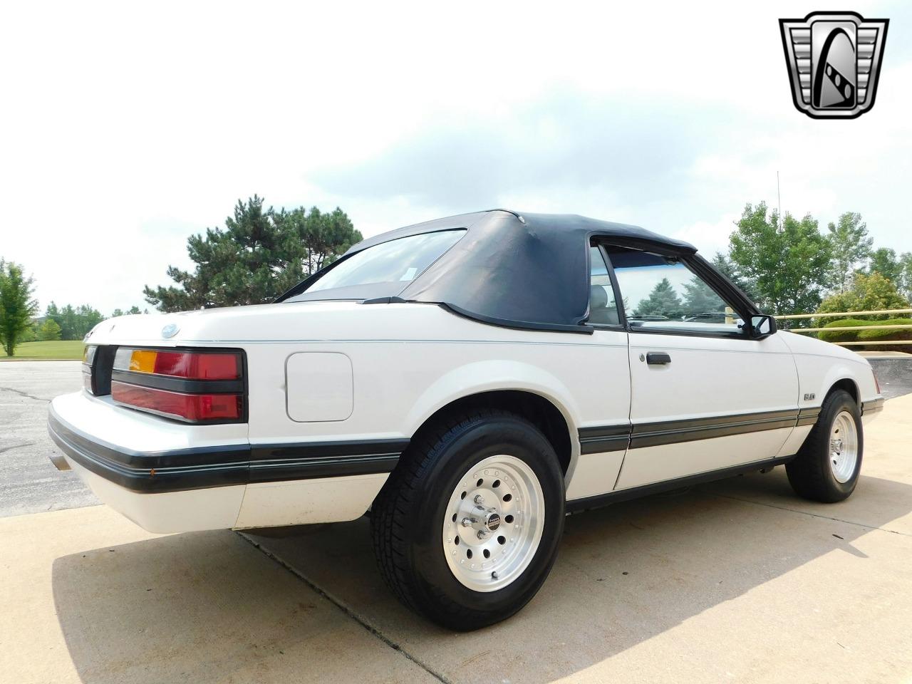 1984 Ford Mustang