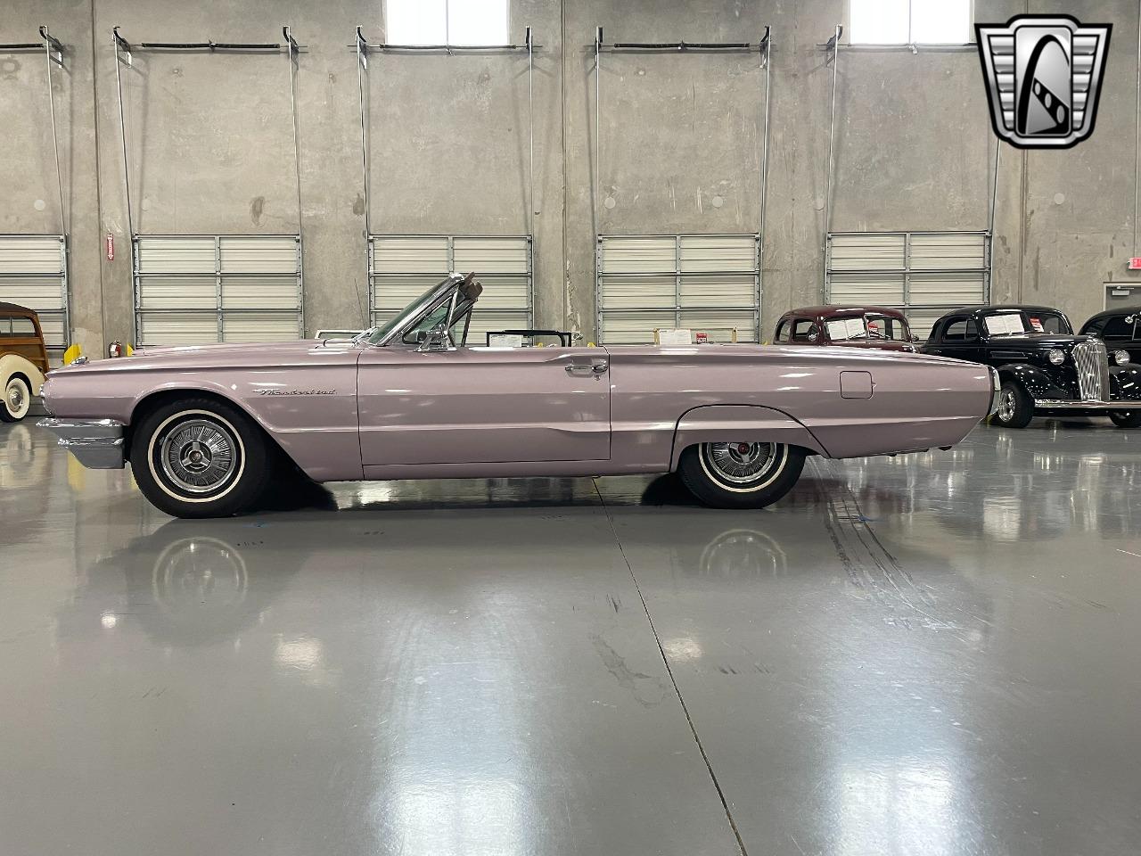 1964 Ford Thunderbird