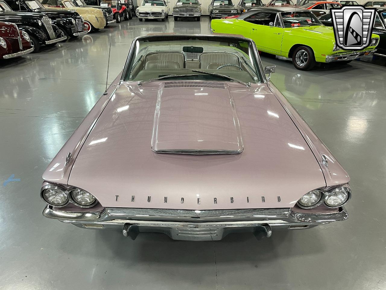 1964 Ford Thunderbird