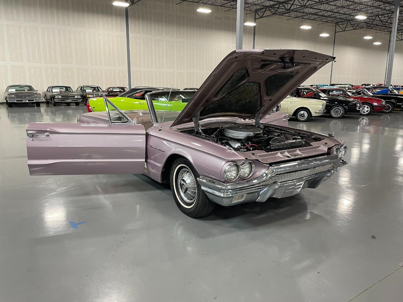 1964 Ford Thunderbird