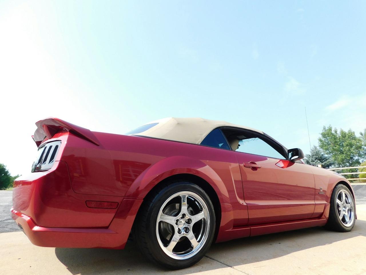 2005 Ford Mustang