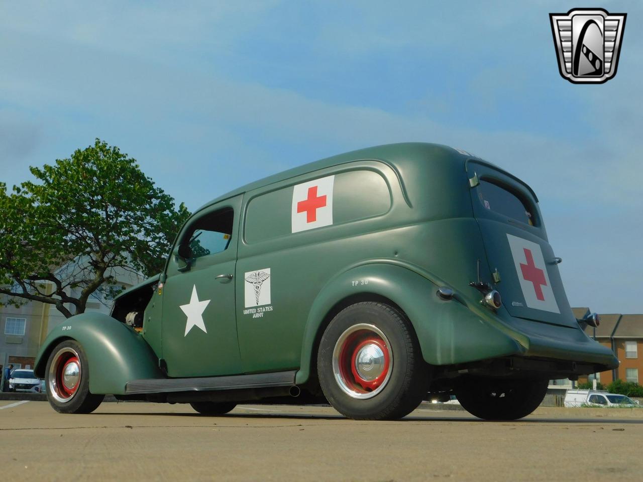 1937 Ford Sedan Delivery