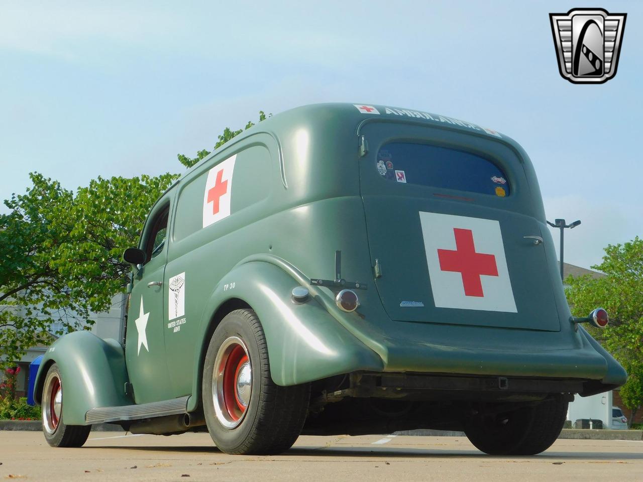 1937 Ford Sedan Delivery