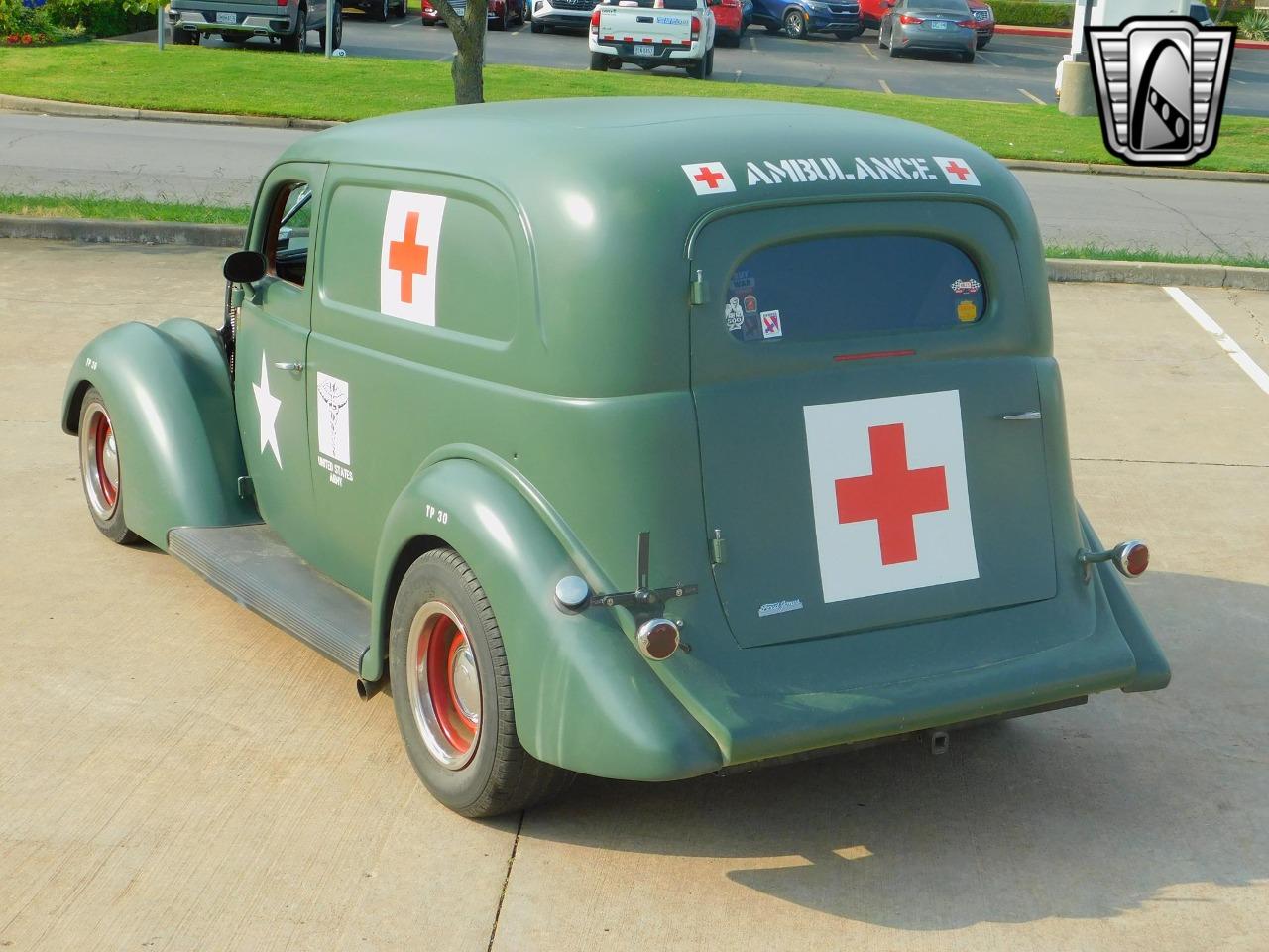 1937 Ford Sedan Delivery