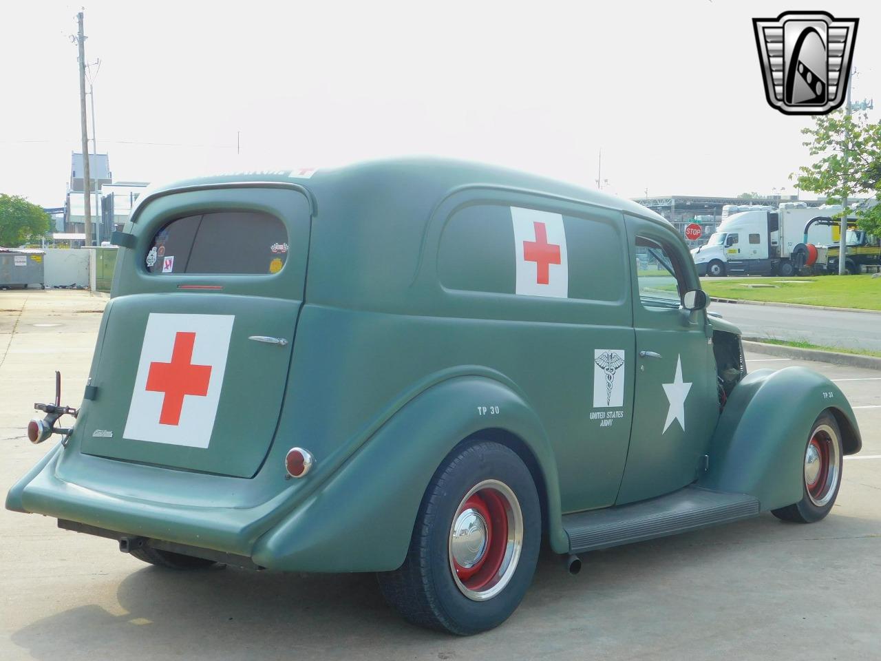 1937 Ford Sedan Delivery