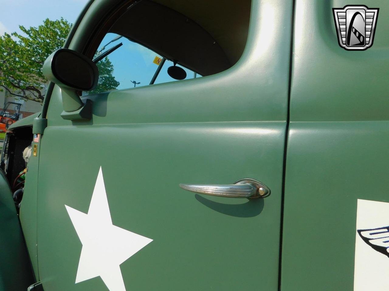 1937 Ford Sedan Delivery