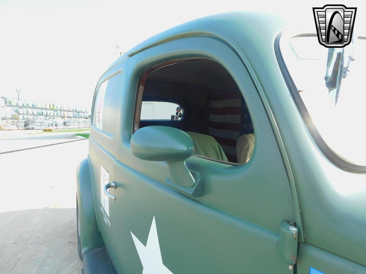 1937 Ford Sedan Delivery