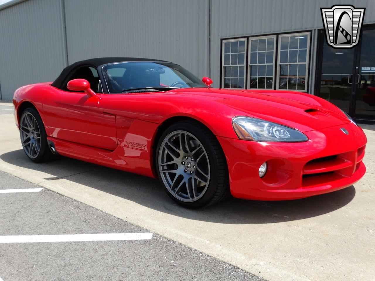 2003 Dodge Viper