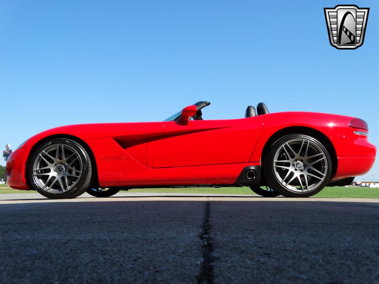 2003 Dodge Viper