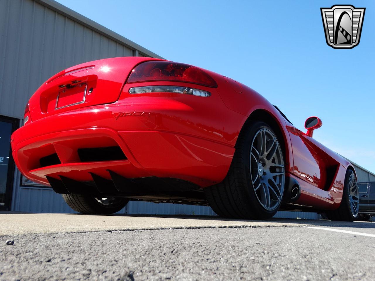 2003 Dodge Viper