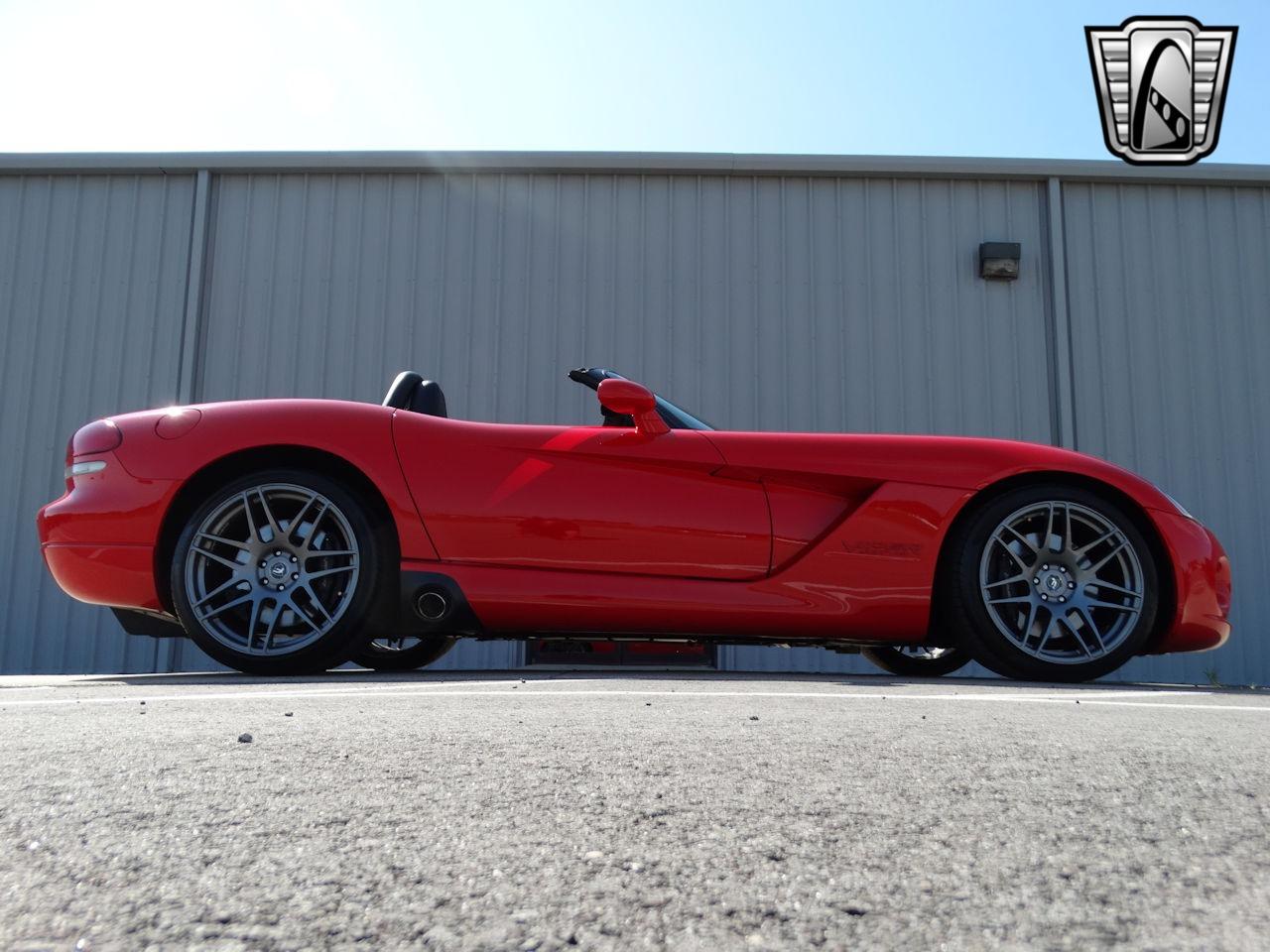 2003 Dodge Viper