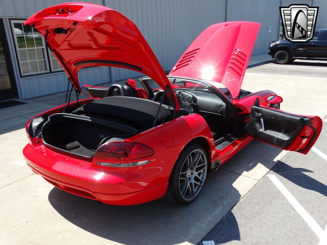 2003 Dodge Viper