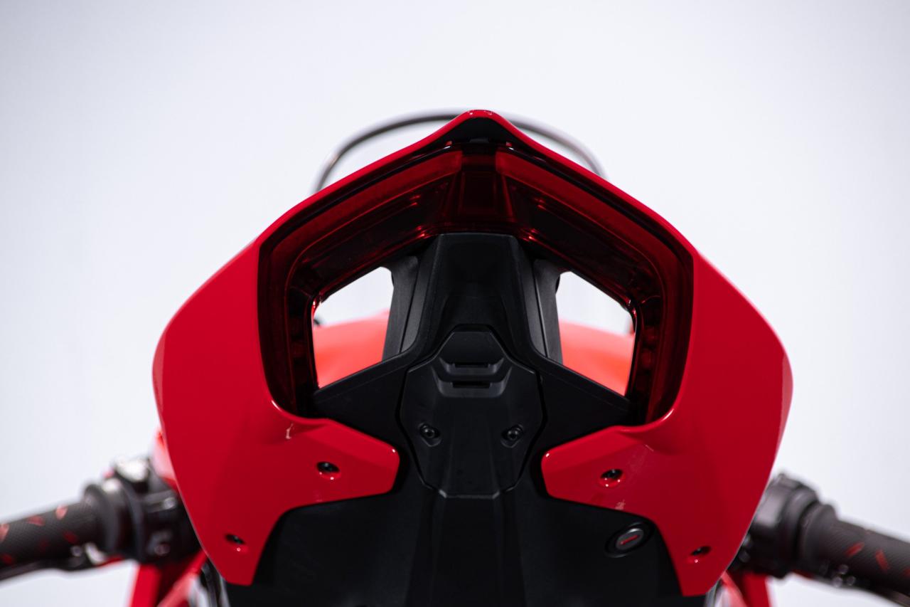 2019 Ducati PANIGALE V4 25&deg;ANNIVERSARIO 916