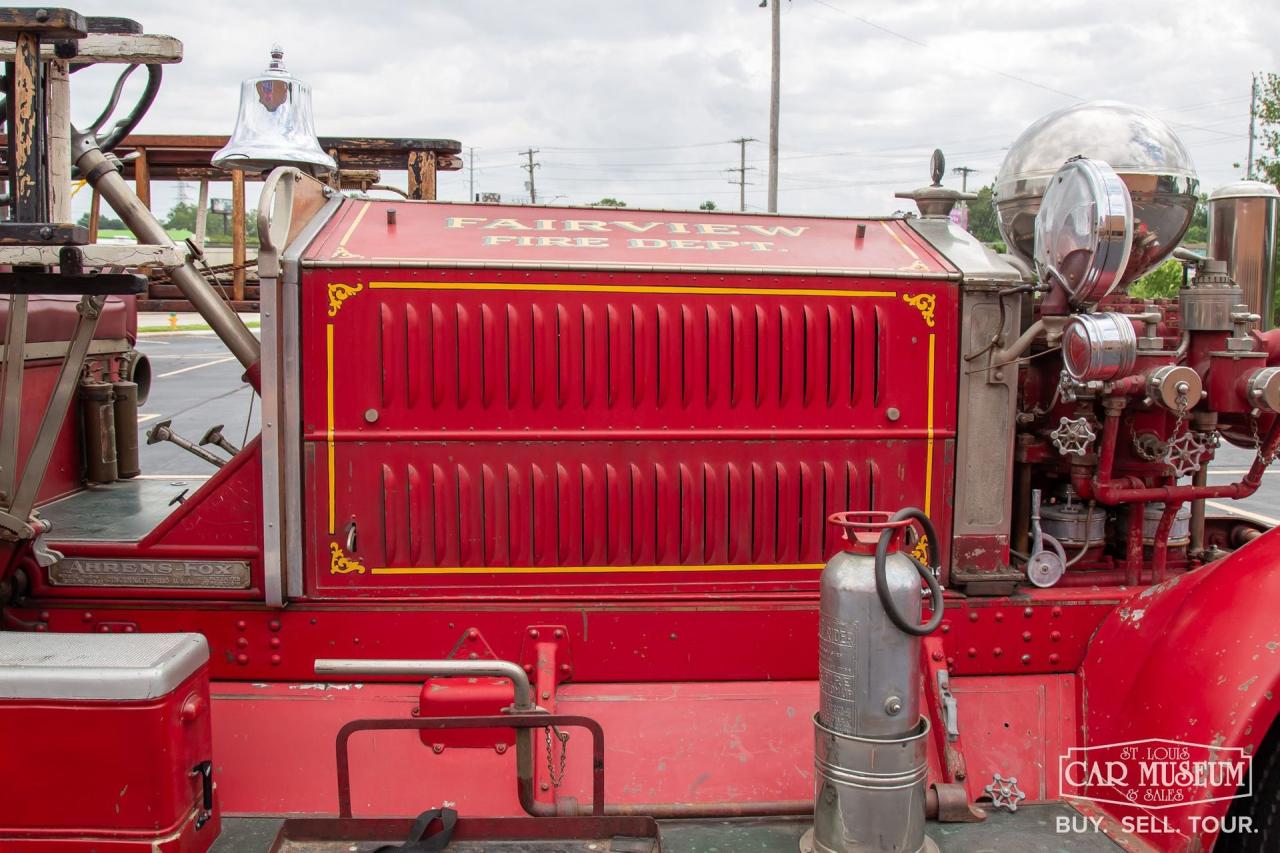 1928 Ahrens-Fox N-S-4 Pumper Fire Truck