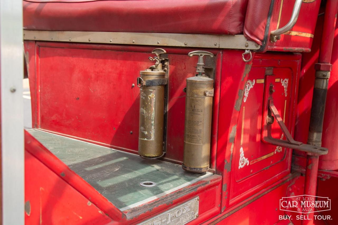 1928 Ahrens-Fox N-S-4 Pumper Fire Truck