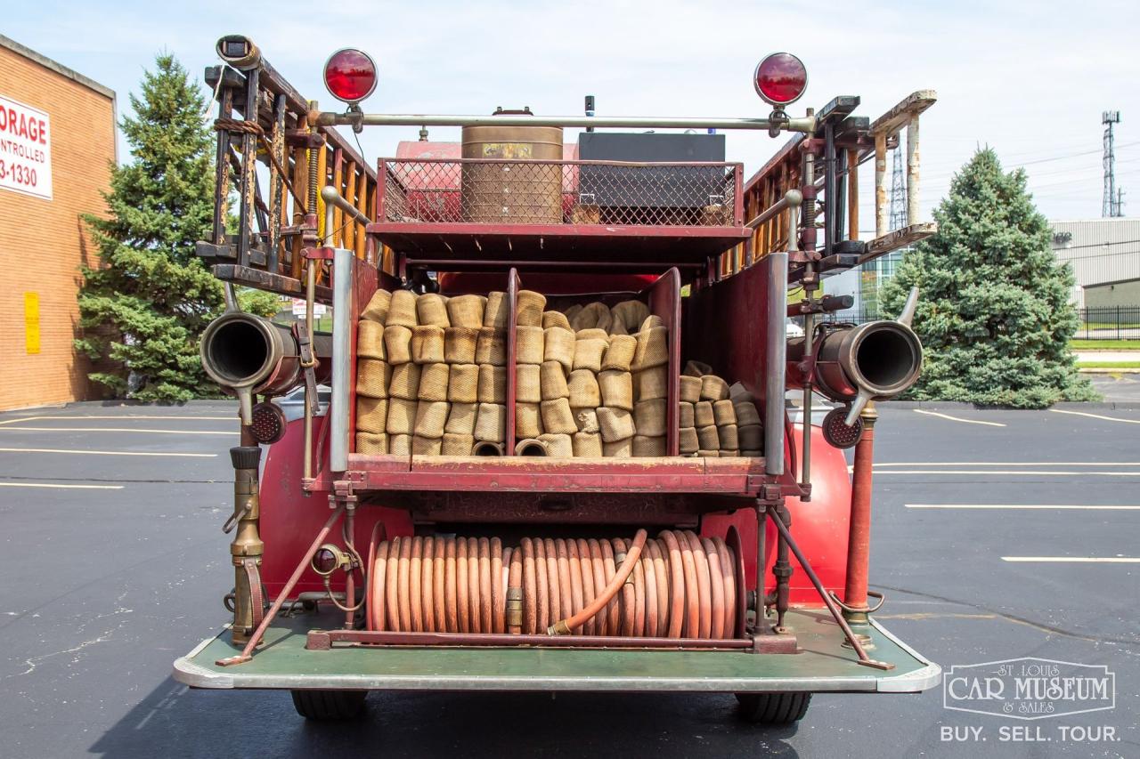 1928 Ahrens-Fox N-S-4 Pumper Fire Truck