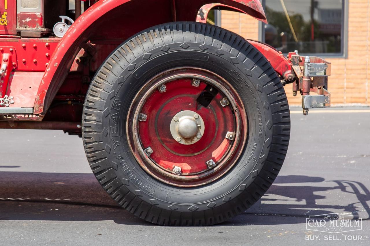 1928 Ahrens-Fox N-S-4 Pumper Fire Truck