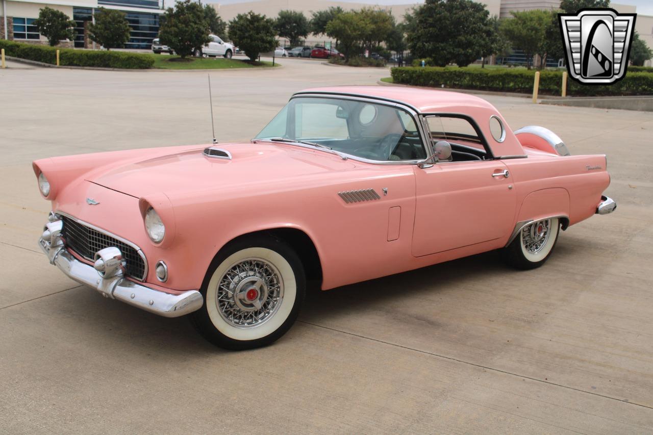 1956 Ford Thunderbird