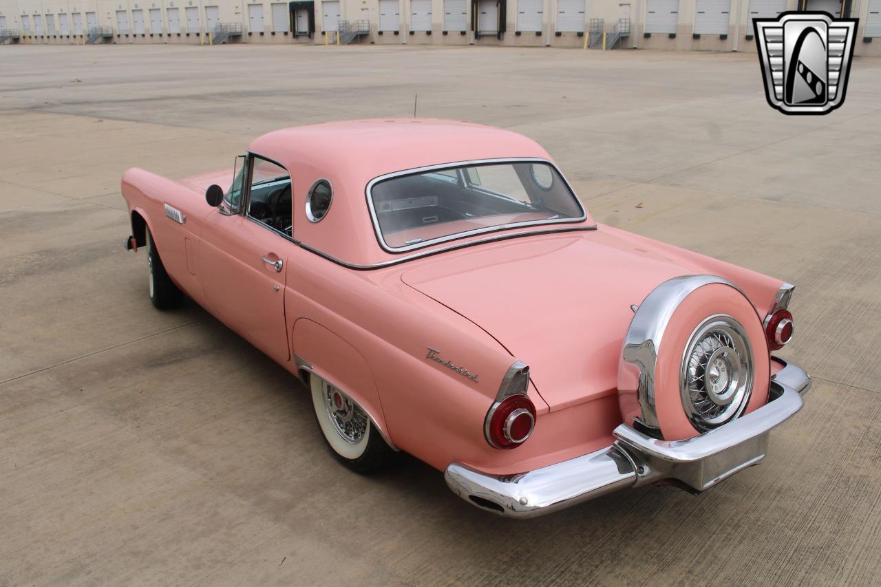 1956 Ford Thunderbird