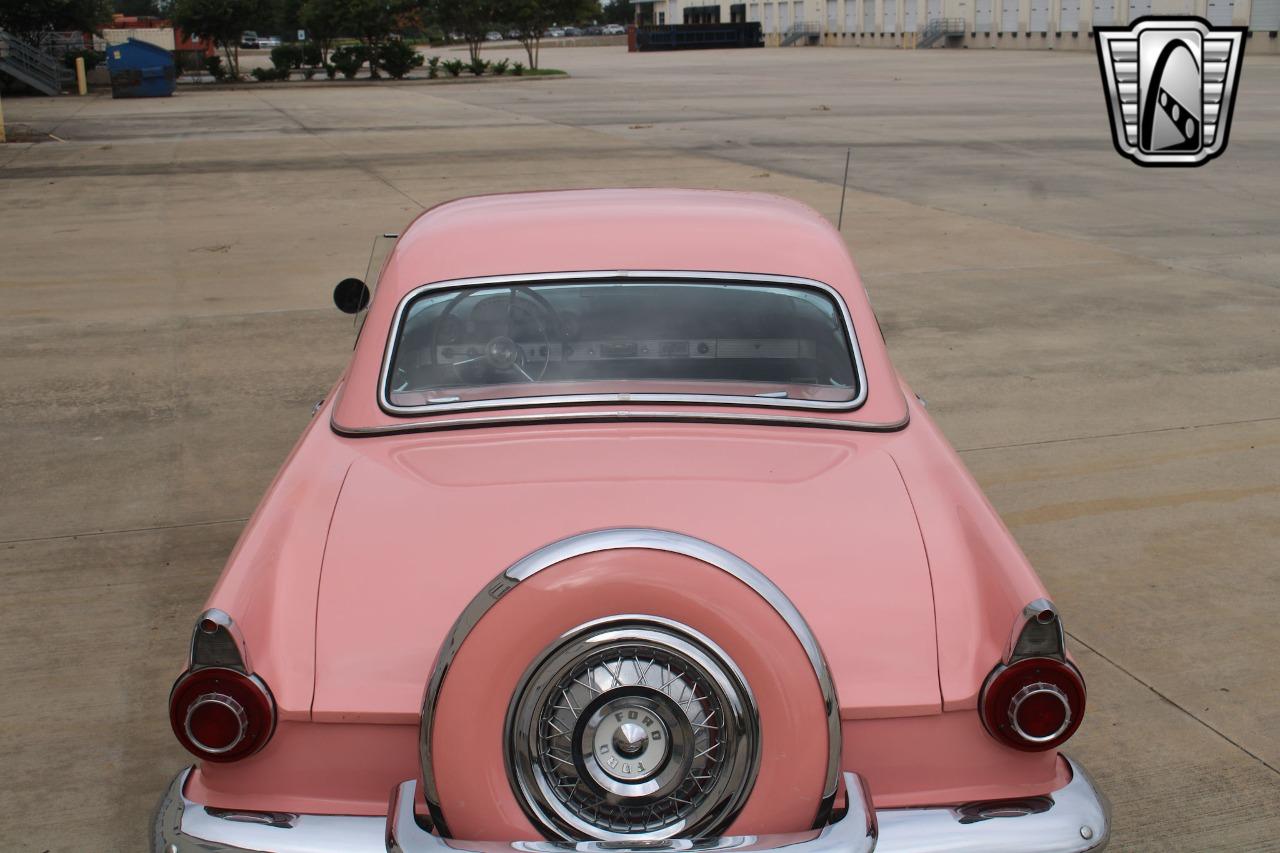 1956 Ford Thunderbird