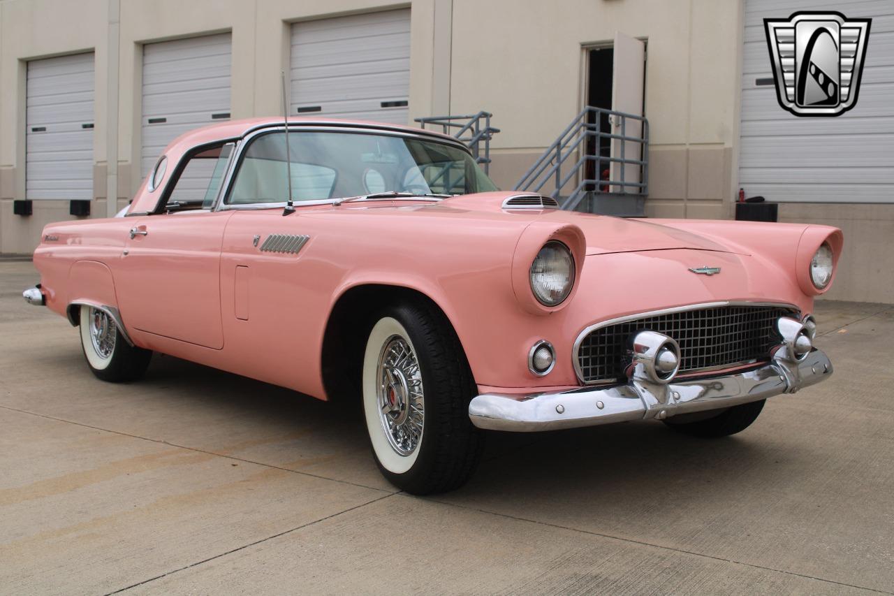 1956 Ford Thunderbird