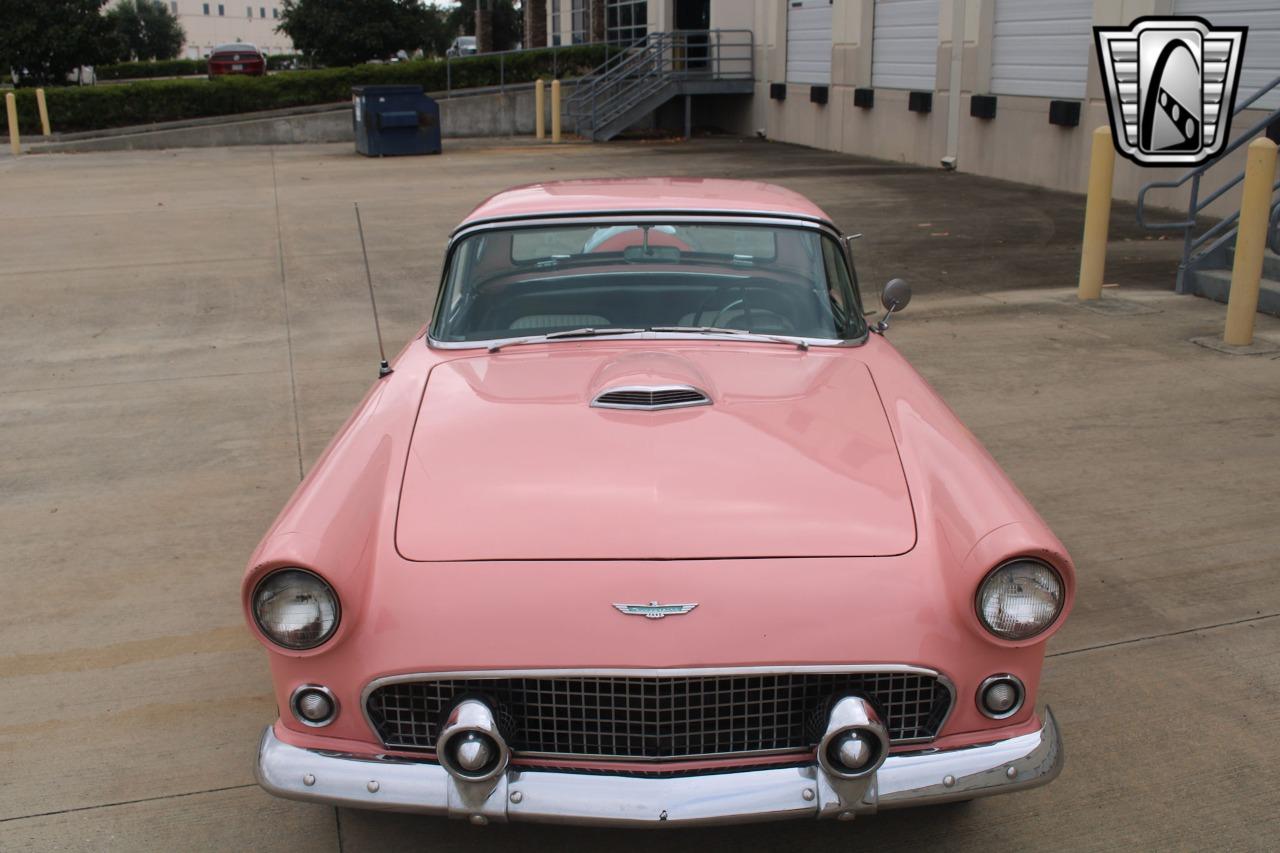 1956 Ford Thunderbird