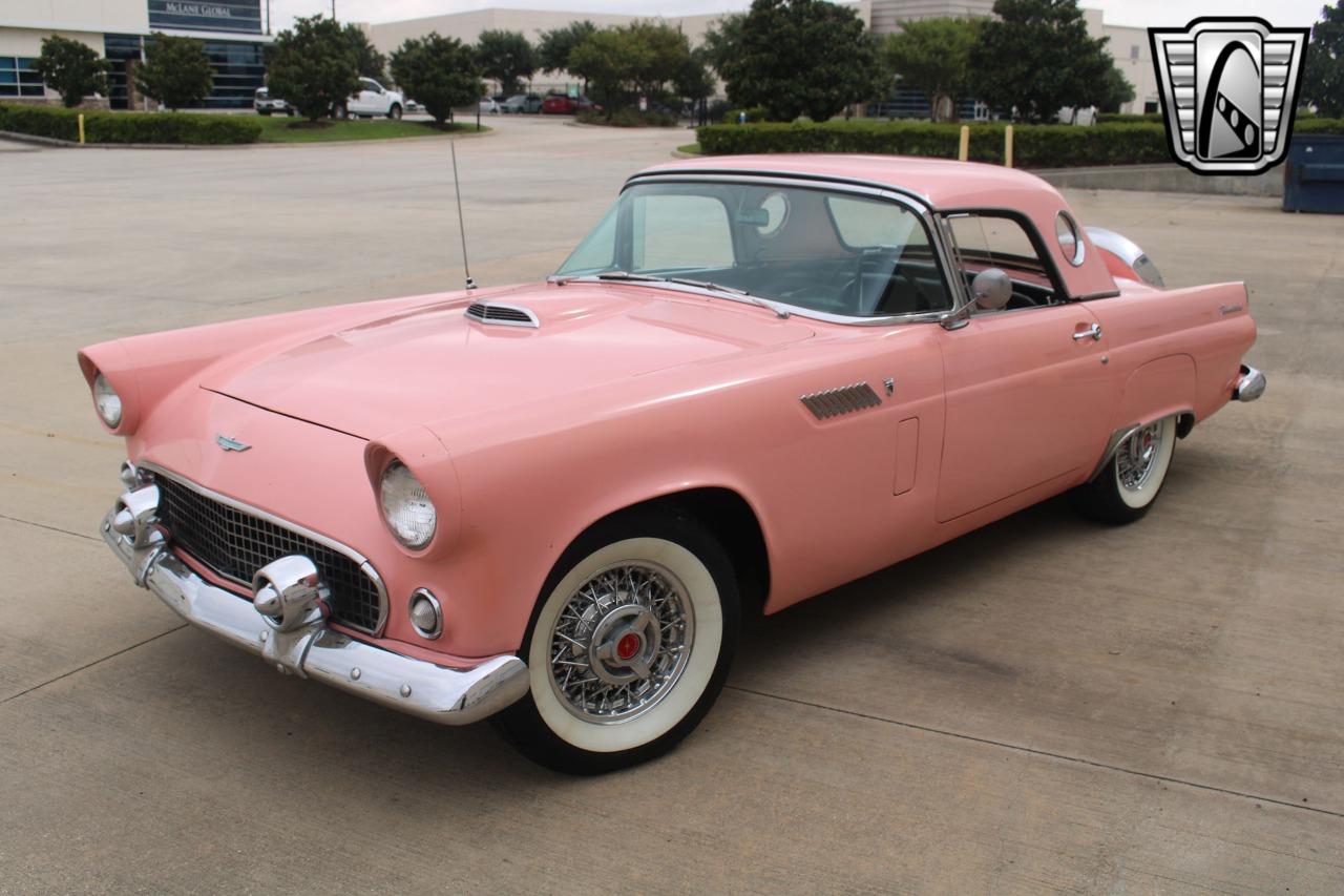 1956 Ford Thunderbird