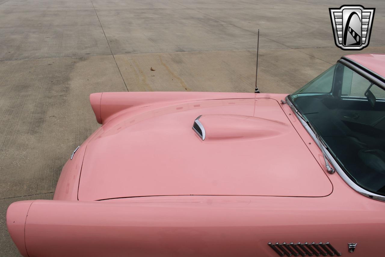 1956 Ford Thunderbird