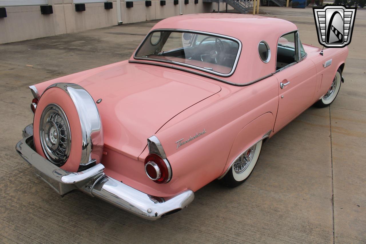 1956 Ford Thunderbird