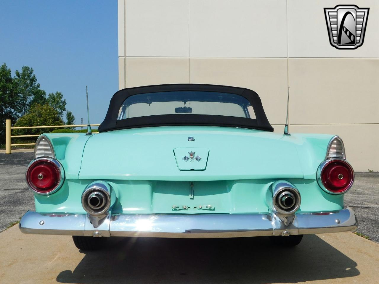 1955 Ford Thunderbird