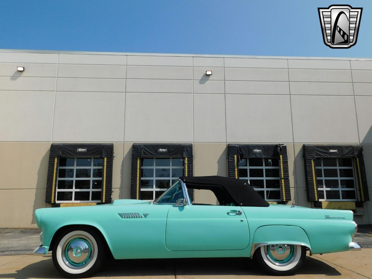 1955 Ford Thunderbird