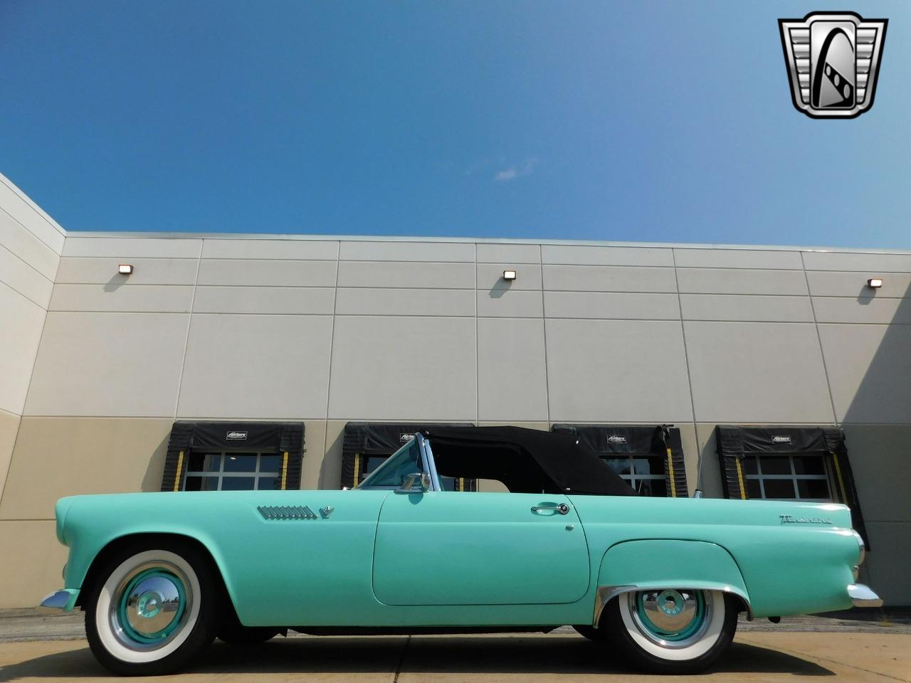 1955 Ford Thunderbird