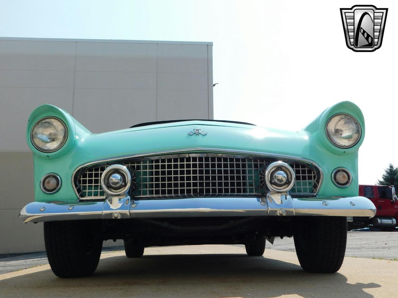 1955 Ford Thunderbird