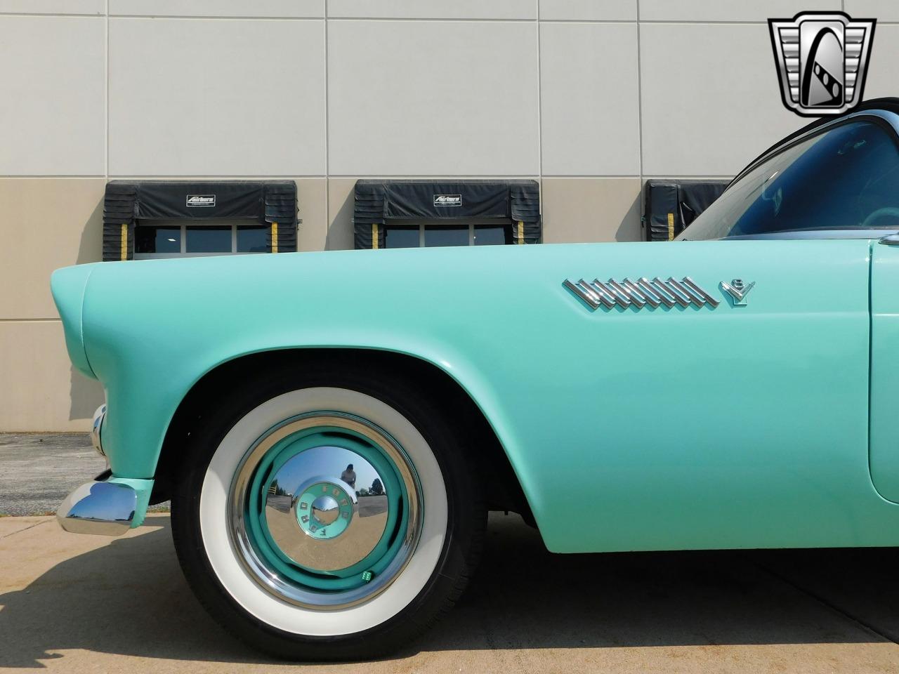 1955 Ford Thunderbird