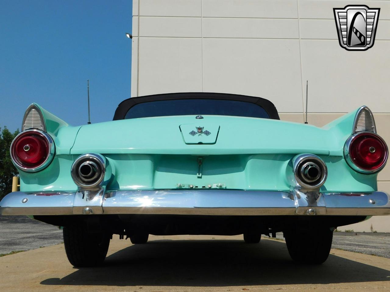 1955 Ford Thunderbird