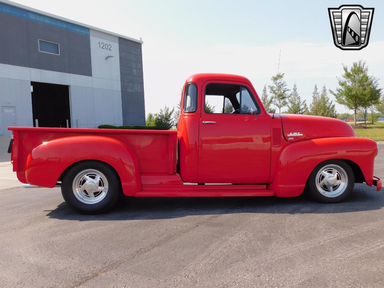 1953 GMC 5 Window