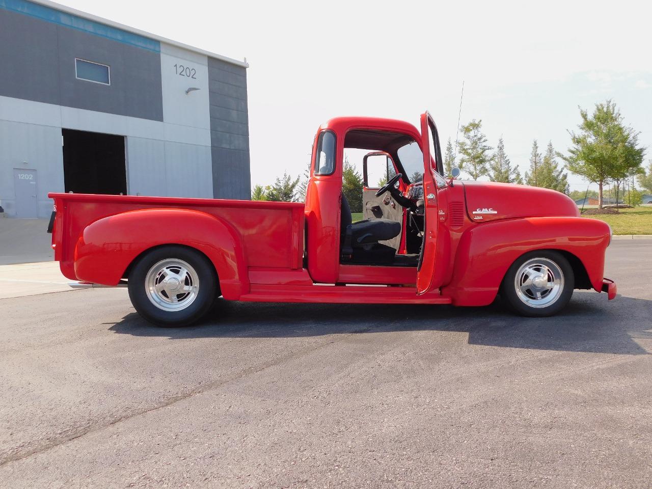 1953 GMC 5 Window