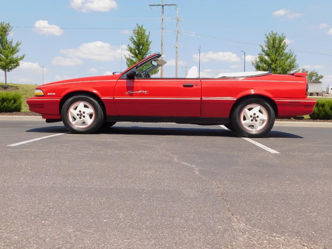 1992 Pontiac Sunbird