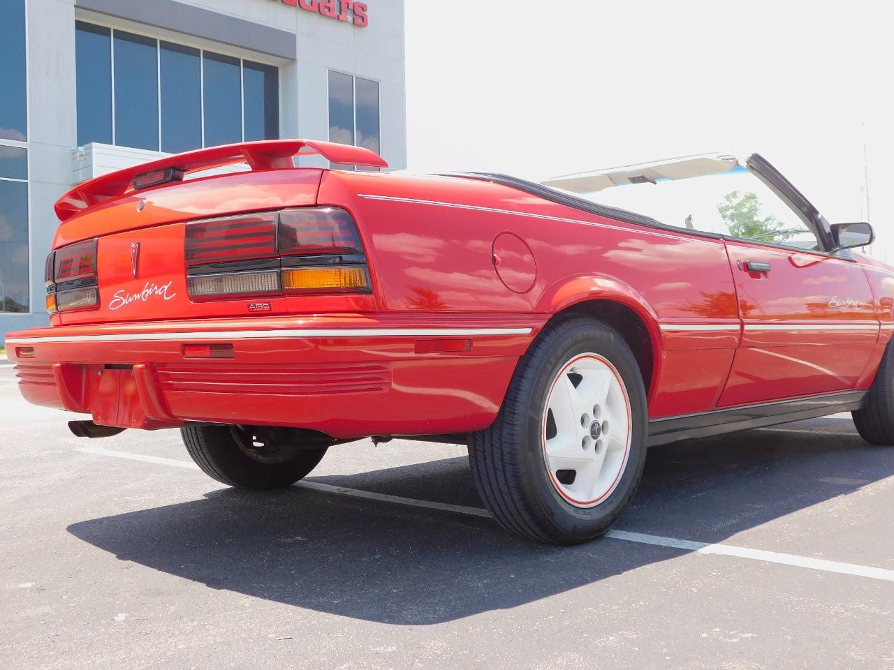 1992 Pontiac Sunbird