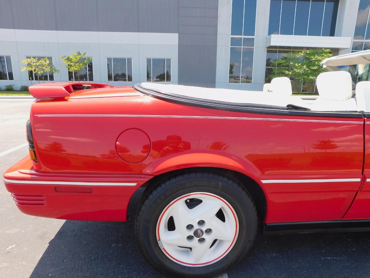 1992 Pontiac Sunbird