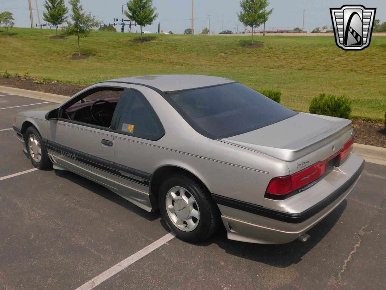 1989 Ford Thunderbird