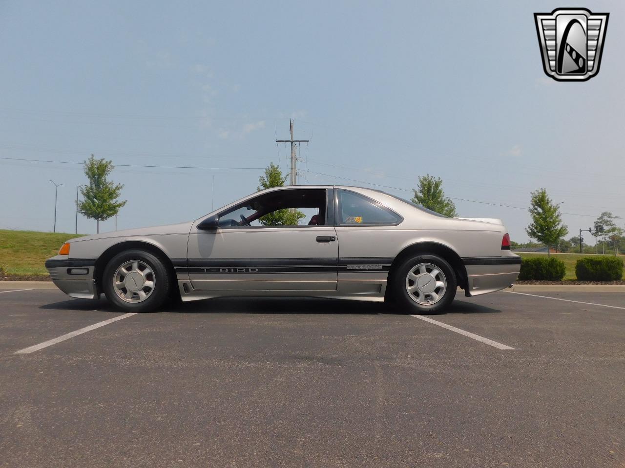 1989 Ford Thunderbird