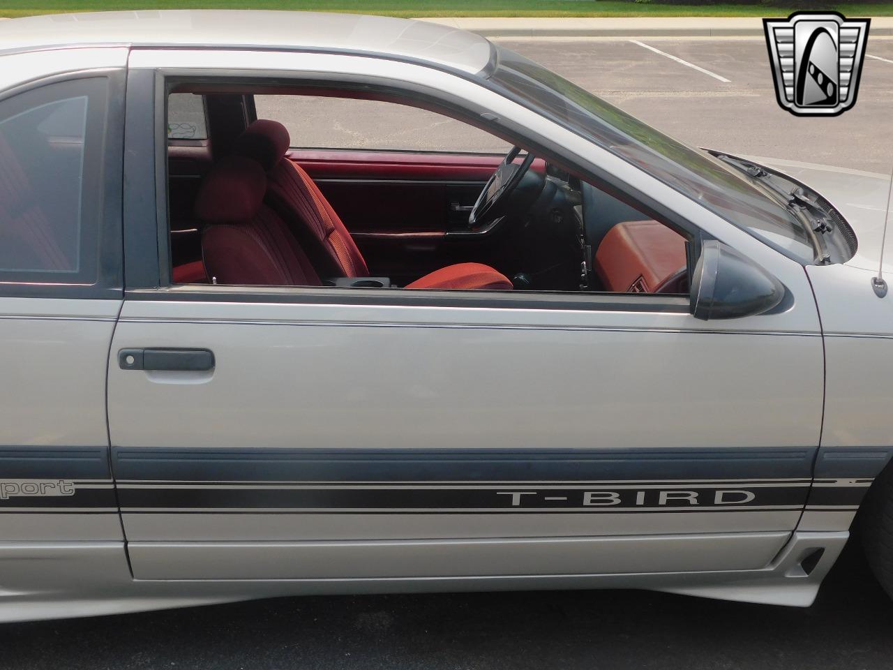 1989 Ford Thunderbird